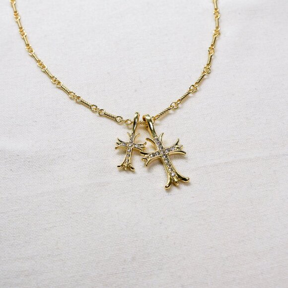 gold double cross dimond stone pendant necklace - Picture 11 of 11